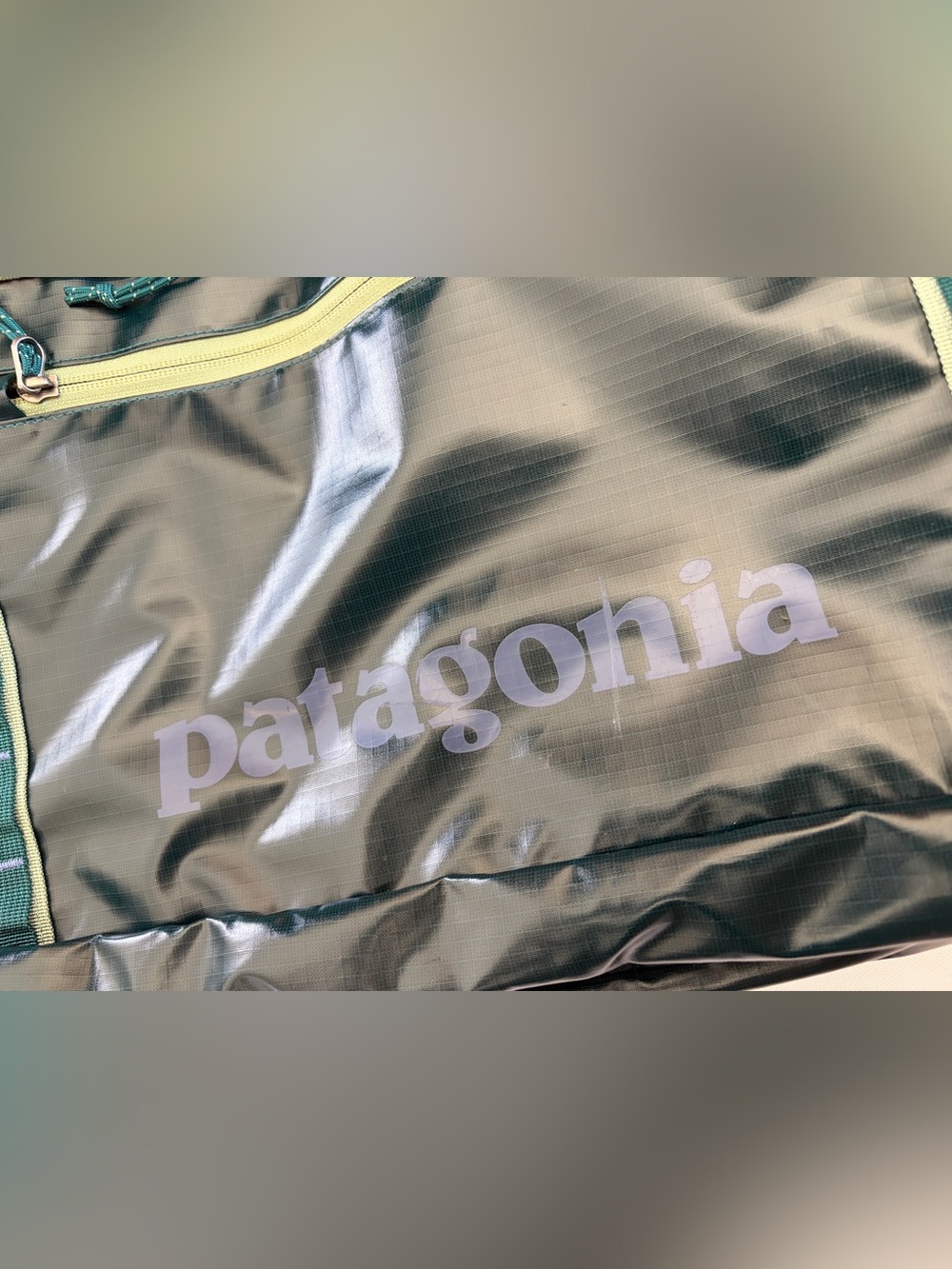 Patagonia Black Hole 26L Mini MLC Carryon Backpack 49265 Dark Borealis Green - Picture 15 of 15